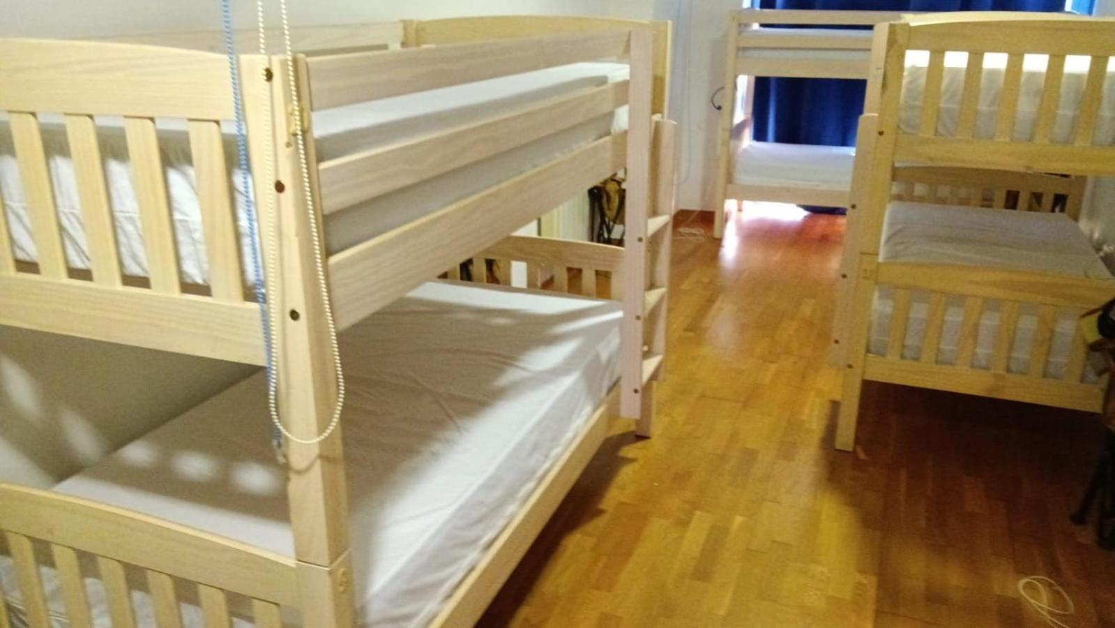Albergue -Wifi- O Apartamento -No Wifi- Camino Santiago Porrino - En Pleno Centro - City Centre Zewnętrze zdjęcie