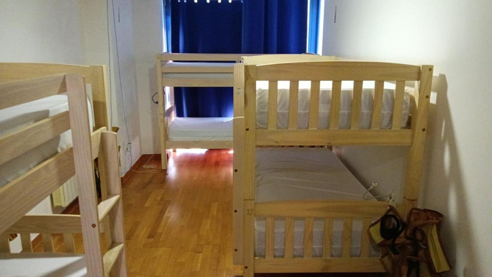 Albergue -Wifi- O Apartamento -No Wifi- Camino Santiago Porrino - En Pleno Centro - City Centre Zewnętrze zdjęcie