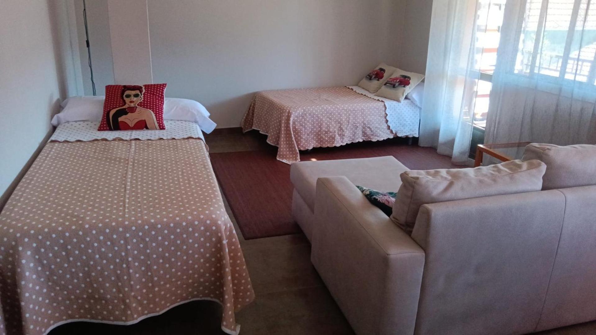 Albergue -Wifi- O Apartamento -No Wifi- Camino Santiago Porrino - En Pleno Centro - City Centre Zewnętrze zdjęcie