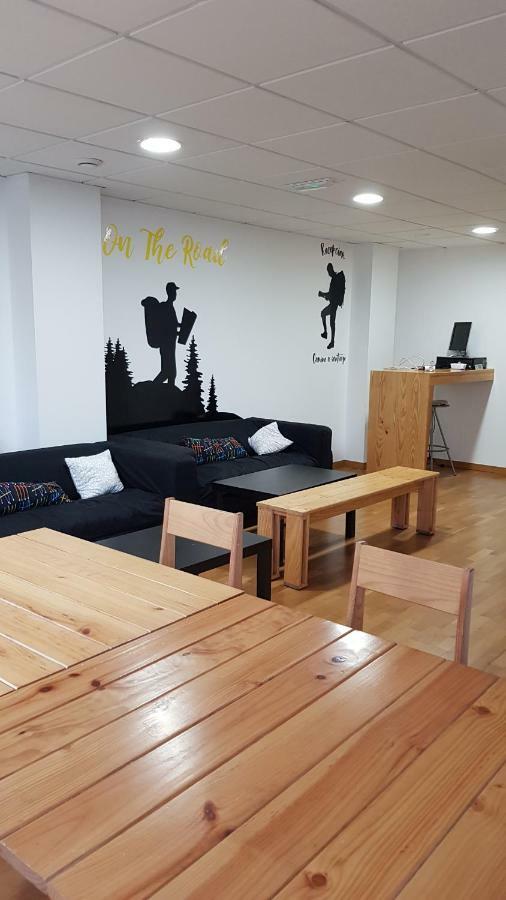 Albergue -Wifi- O Apartamento -No Wifi- Camino Santiago Porrino - En Pleno Centro - City Centre Zewnętrze zdjęcie